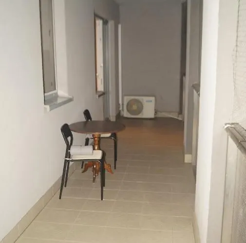 Old Town Chic - 2 Pokoje, Bezplatny Parking, F-vat 브로츠와프