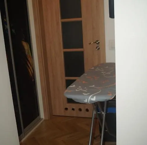 Daire Old Town Chic - 2 Pokoje, Bezplatny Parking, F-vat