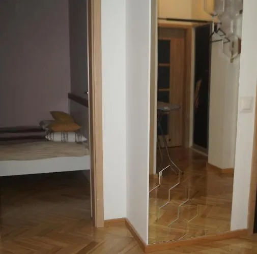 Old Town Chic - 2 Pokoje, Bezplatny Parking, F-vat * Wroclaw